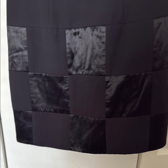 Ann Taylor Elegant Black Sleeveless Dress - Picture 2 of 8